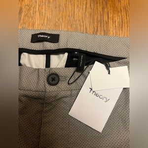 Men’s Theory Zaine Shorts in Grey Geometric Pattern Size 38